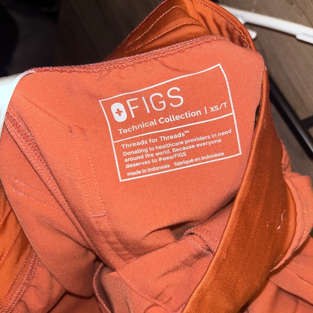 Figs Jogger in Terracotta